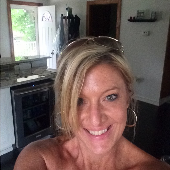 Meet your Posher, Maria - Picture 3 of 12